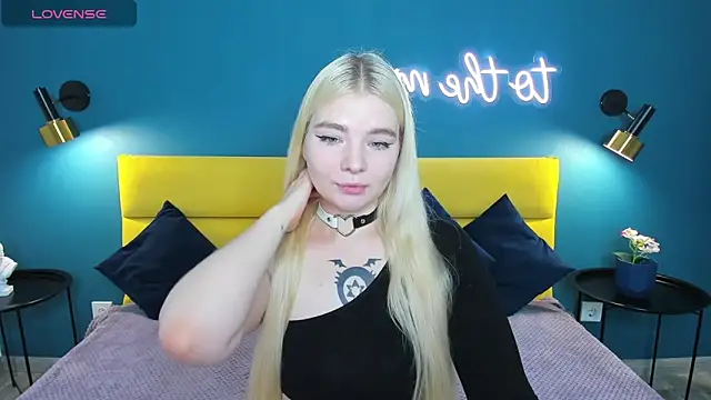 RuthBryant online show from 10.08.25