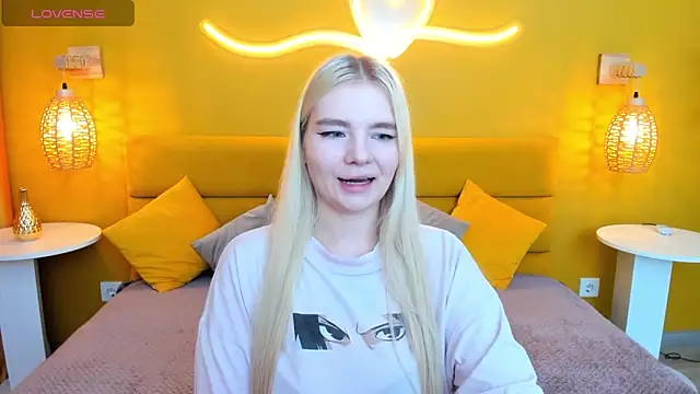 RuthBryant online show from 10.18.25