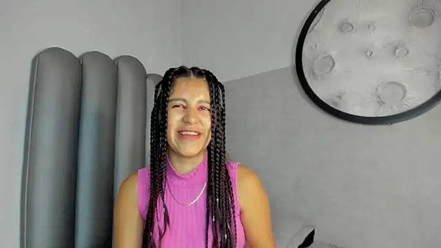 Lucy-23 online show from 04.25.26