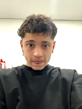 Snapshot of afos_ chatting on 10.29.25 afos online show from 10.29.25