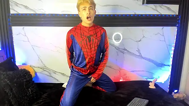 Snapshot of Saimonvela chatting on 10.09.25 Saimonvela online show from 10.09.25