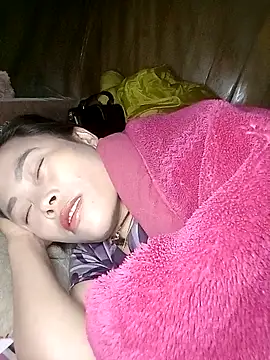 CoMay003 online show from 03.10.26