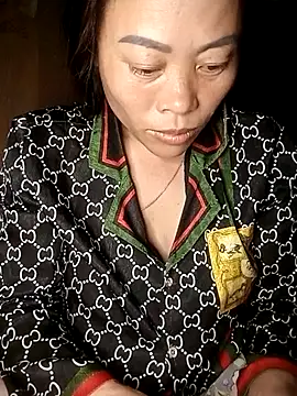 CoMay003 online show from 04.15.26