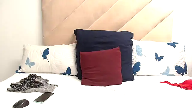 XXBUBBLYBARBIEXX online show from 10.22.25