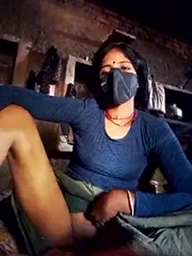 Snapshot of MISS-KAYA chatting on 10.15.25 MISS-KAYA online show from 10.15.25