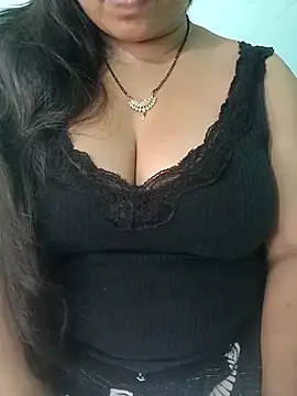 Snapshot of Anjali-bhabhi chatting on 03.12.26 Anjali-bhabhi online show from 03.12.26