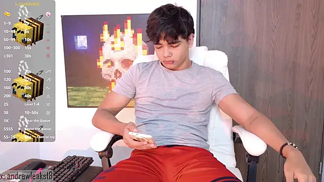 Snapshot of an_drew18 chatting on 11.09.25 an drew18 online show from 11.09.25