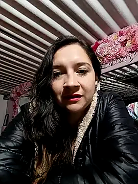 Snapshot of Agatha_bellucci_ chatting on 10.01.25 Agatha bellucci online show from 10.01.25