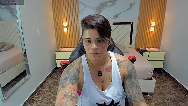 KAROLLJONES1 online show from 03.19.26