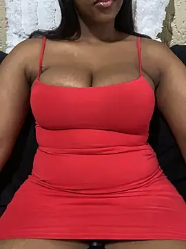 Snapshot of Sipsdoll chatting on 10.14.25 Sipsdoll online show from 10.14.25