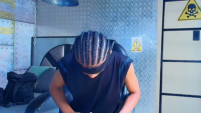 AlanCutee online show from 10.19.25