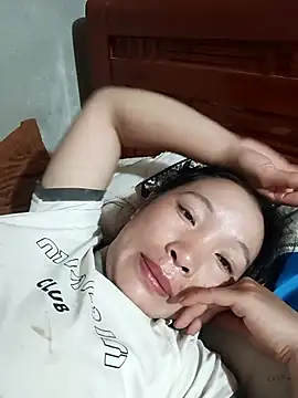 Snapshot of Tamy_20 chatting on 10.26.25 Tamy 20 online show from 10.26.25