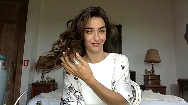 venuslibre online show from 11.02.25