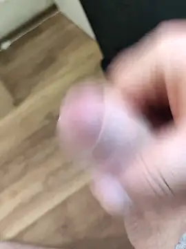 Snapshot of TobyDick13 chatting on 09.21.25 TobyDick13 online show from 09.21.25