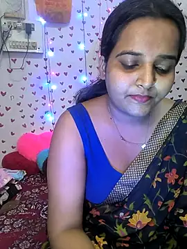 Snapshot of QueerSofty chatting on 09.30.25 QueerSofty online show from 09.30.25