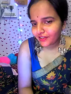 Snapshot of QueerSofty chatting on 10.02.25 QueerSofty online show from 10.02.25