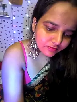 Snapshot of QueerSofty chatting on 10.06.25 QueerSofty online show from 10.06.25