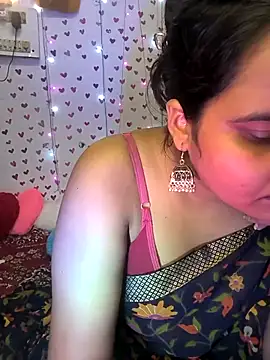 Snapshot of QueerSofty chatting on 10.11.25 QueerSofty online show from 10.11.25