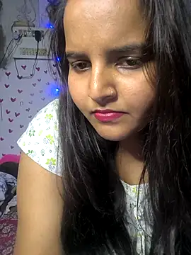 Snapshot of QueerSofty chatting on 11.05.25 QueerSofty online show from 11.05.25