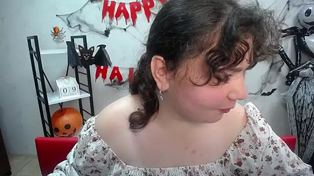 NeonilaLisova online show from 11.10.25