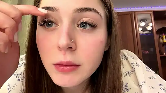 Snapshot of Adel_strongwoman chatting on 02.01.26 Adel strongwoman online show from 02.01.26