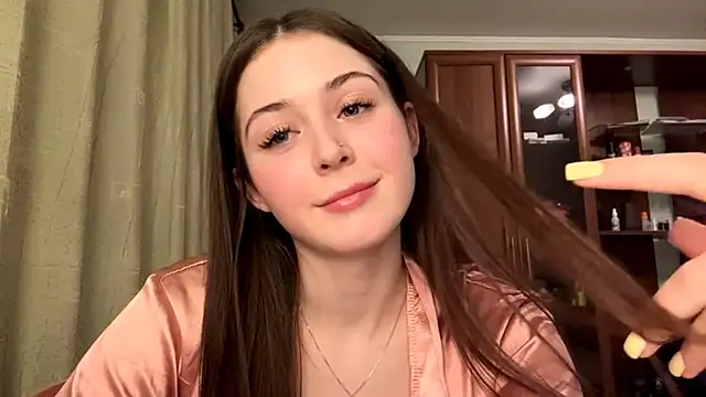 Adel strongwoman online show from 03.31.26