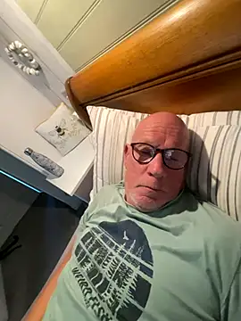 philefc online show from 10.21.25