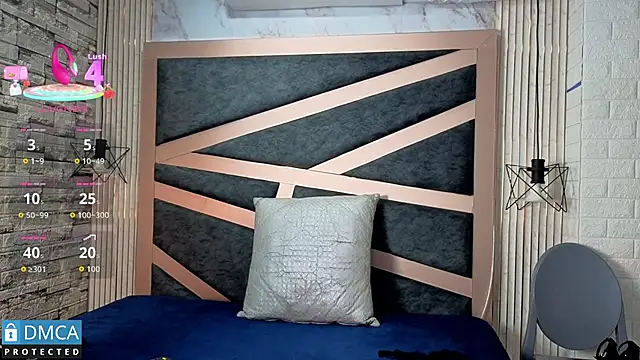 Snapshot of Clhoee_ chatting on 11.07.25 Clhoee online show from 11.07.25