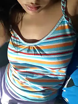 Snapshot of KARISHMA-STRIP chatting on 09.28.25 KARISHMA-STRIP online show from 09.28.25