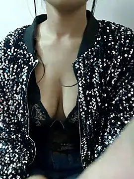 Snapshot of KARISHMA-STRIP chatting on 10.07.25 KARISHMA-STRIP online show from 10.07.25