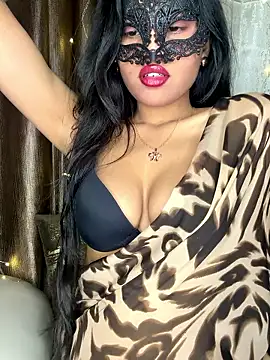 KARISHMA-STRIP online show from 01.17.26