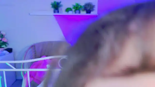 Snapshot of kamila_blush chatting on 01.06.26 kamila blush online show from 01.06.26