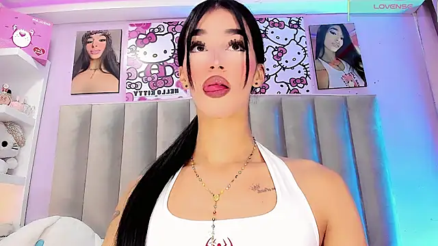 Ariana Keyss online show from 10.17.25