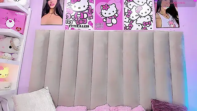 Ariana Keyss online show from 11.04.25