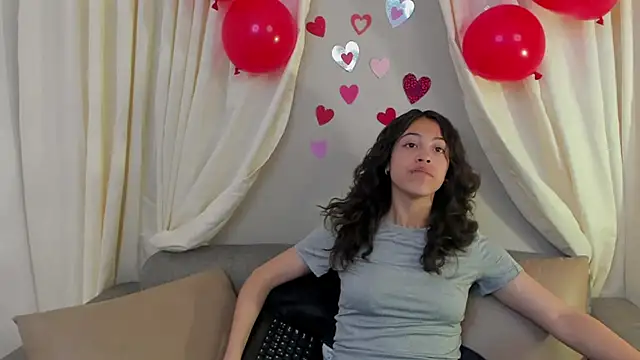 liily grey online show from 09.15.25