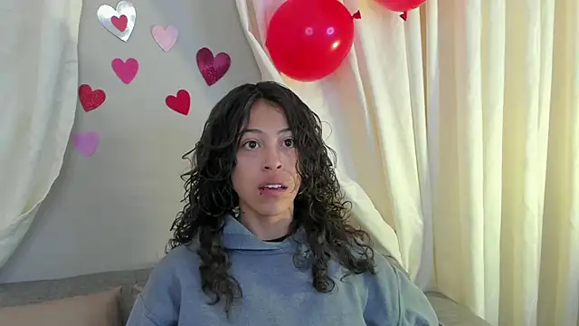 liily grey online show from 09.18.25