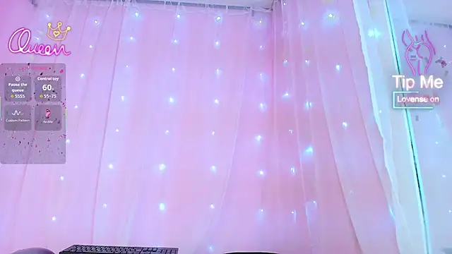 SunnyGilmoree online show from 05.13.26