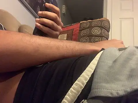 Snapshot of Insurance-03 chatting on 10.09.25 Insurance-03 online show from 10.09.25