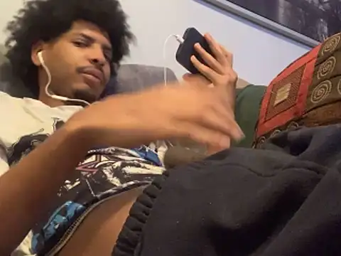 Snapshot of Insurance-03 chatting on 10.20.25 Insurance-03 online show from 10.20.25