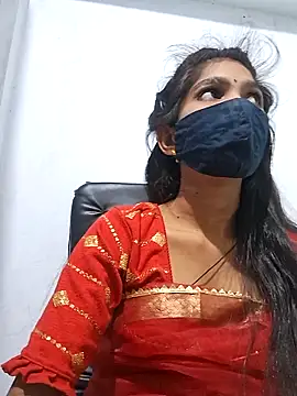 Snapshot of msandmr chatting on 10.10.25 msandmr online show from 10.10.25