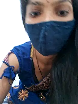 Snapshot of msandmr chatting on 10.27.25 msandmr online show from 10.27.25