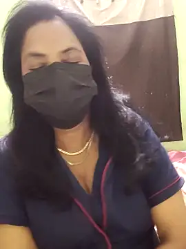 Snapshot of mallu-lover chatting on 09.14.25 mallu-lover online show from 09.14.25