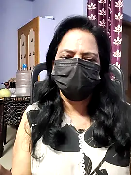 Snapshot of mallu-lover chatting on 09.23.25 mallu-lover online show from 09.23.25