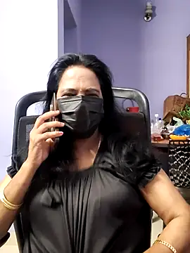 Snapshot of mallu-lover chatting on 09.25.25 mallu-lover online show from 09.25.25