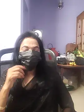 Snapshot of mallu-lover chatting on 09.27.25 mallu-lover online show from 09.27.25