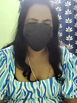 Snapshot of mallu-lover chatting on 10.24.25 mallu-lover online show from 10.24.25