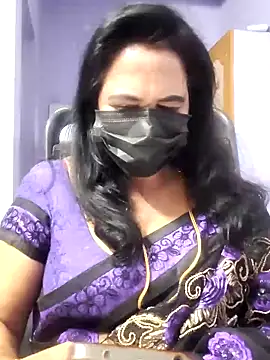 Snapshot of mallu-lover chatting on 11.07.25 mallu-lover online show from 11.07.25