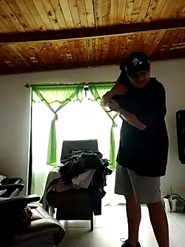 NoahLux online show from 10.24.25