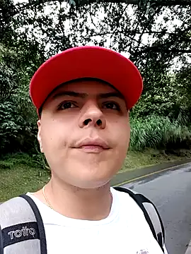 NoahLux online show from 10.28.25