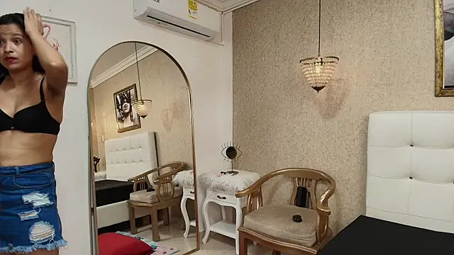 Miladiosa online show from 02.28.26